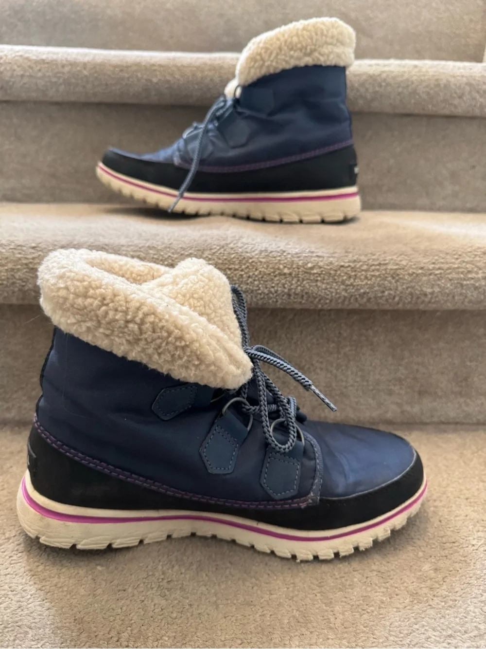 Sorel Navy and Cream Sherpa-Lined Winter Lace-Up Boots